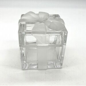 Tiffany & Co. Crystal Gift Box Candy Dish Trinket Box Frosted Ribbon Accent